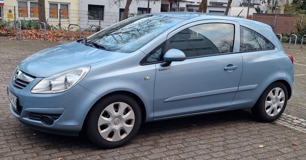 Opel Corsa 166.700 km 1.490 &euro; Bremen 28213
