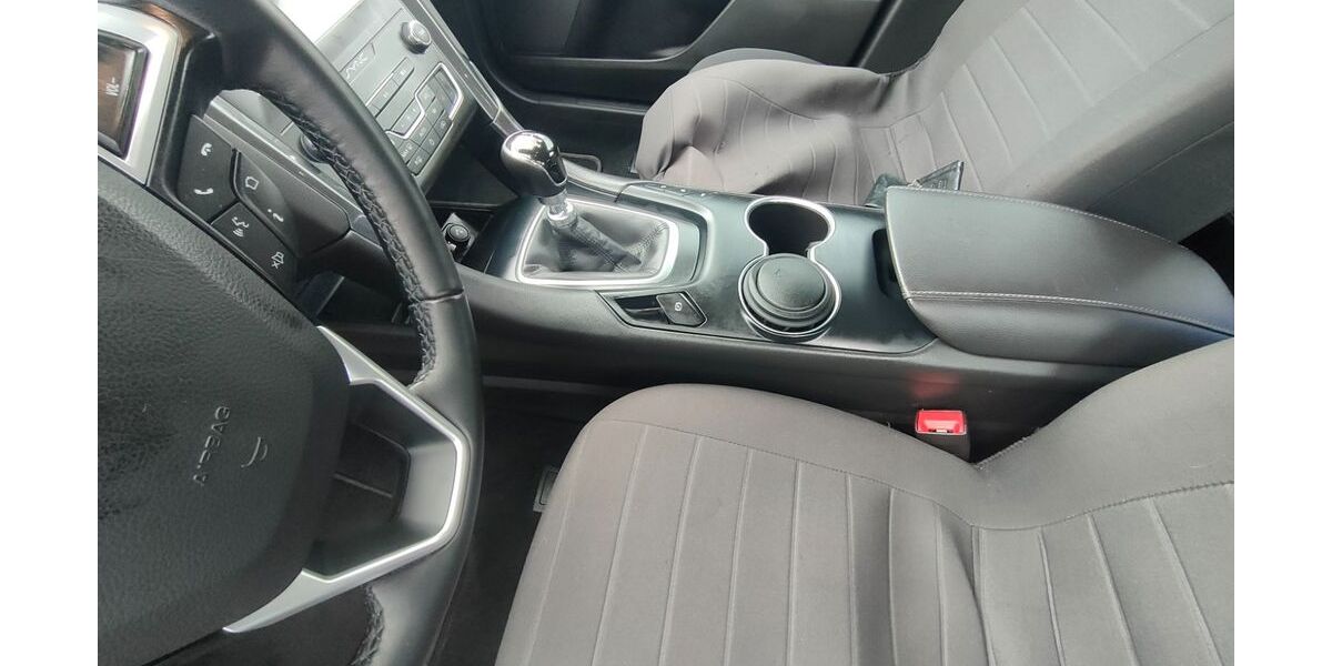 Ford Mondeo 46.000 km 21.800 &euro; Murnau 82418