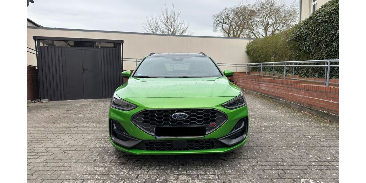 Ford Focus 17.250 km 38.500 &euro; Perleberg 19348