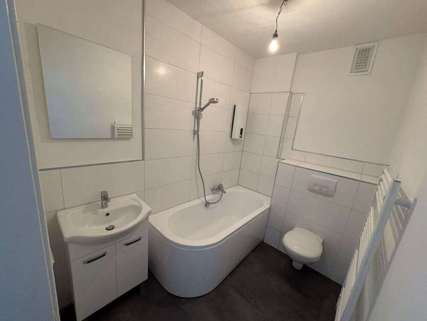 Wohnung zum Mieten in Gelsenkirchen-Horst 462 € 70 m²