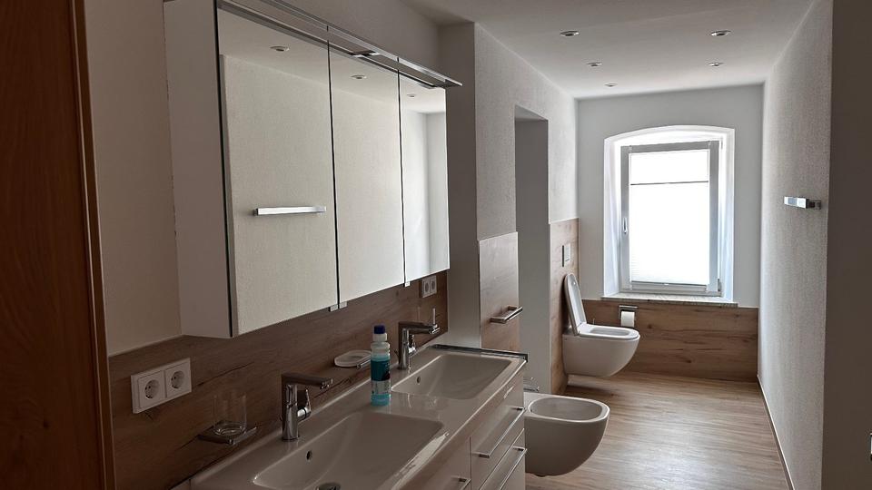 Etagenwohnung Obernzell - 3 Zimmer, 132 m&sup2;, 600&euro; | Angebot:26405859
