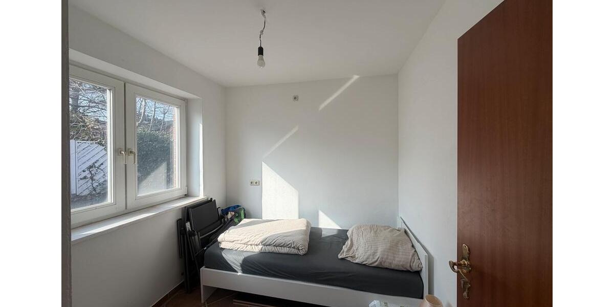 Erdgeschoßwohnung Lübeck Sankt Lorenz Nord - 5 Zimmer, 110 m&sup2;, 2.500&euro; | Angebot:25437021