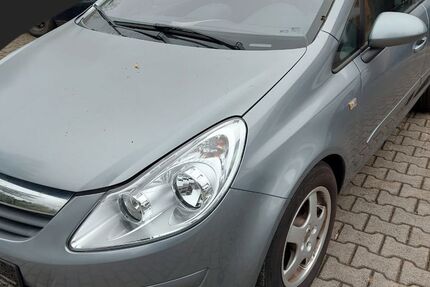 Opel Corsa 154.000 km 1.999 € Würzburg 97084