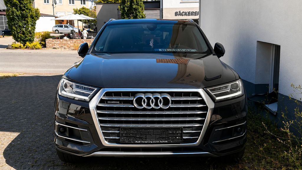 Audi Q7 233.000 km 22.600 &euro; Balingen 72336