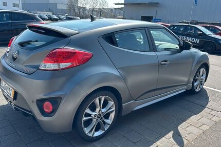 Hyundai Veloster 88.000 km 12.800 &euro; Berlin 10713