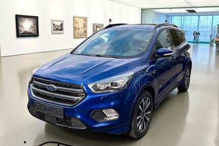 Ford Kuga 149.000 km 14.490 &euro; Bonn OT Pützchen 53229