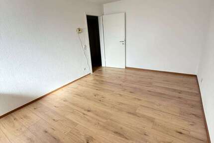 Zimmer Heilbronn - 350&euro; | Angebot:25742759