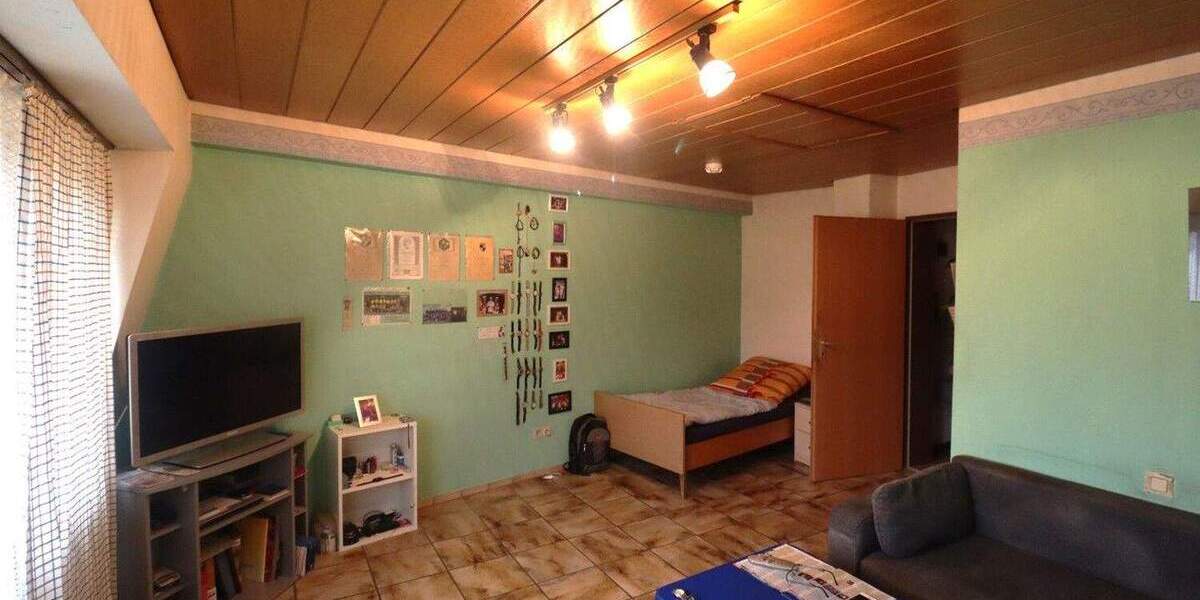 Mehrfamilienhaus, Wohnhaus Rothenburg - 5 Zimmer, 211 m&sup2;, 800.000&euro; | Angebot:25679000