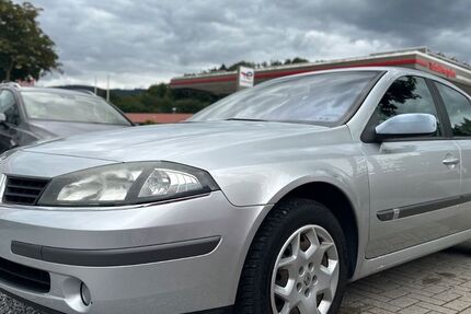 Renault Laguna 77.200 km 1.999 € Seesen 38723