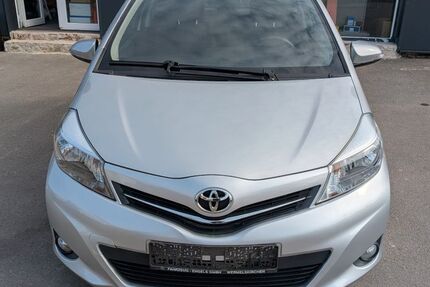 Toyota Yaris 123.050 km 4.600 &euro; Wermelskirchen 42929