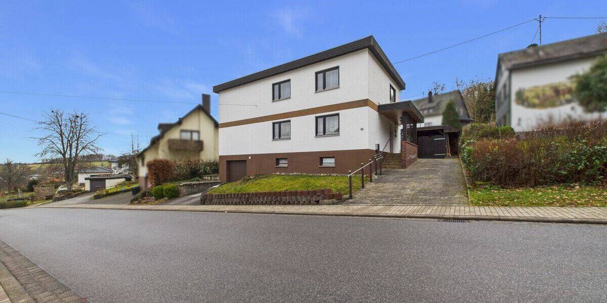 Einfamilienhaus Deuselbach - 6 Zimmer, 192 m&sup2;, 199.000&euro; | Angebot:25734183