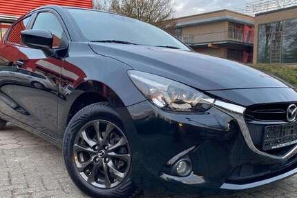 Mazda 2 84.000 km 12.980 &euro; Hamburg 22179