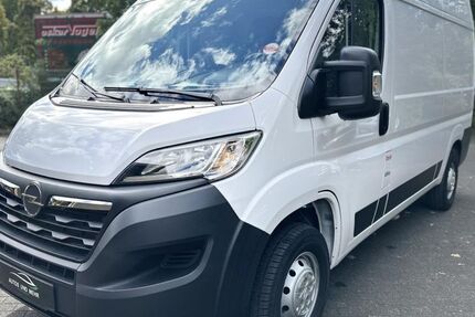 Opel Movano 35.000 km 18.299 € Paderborn 33100