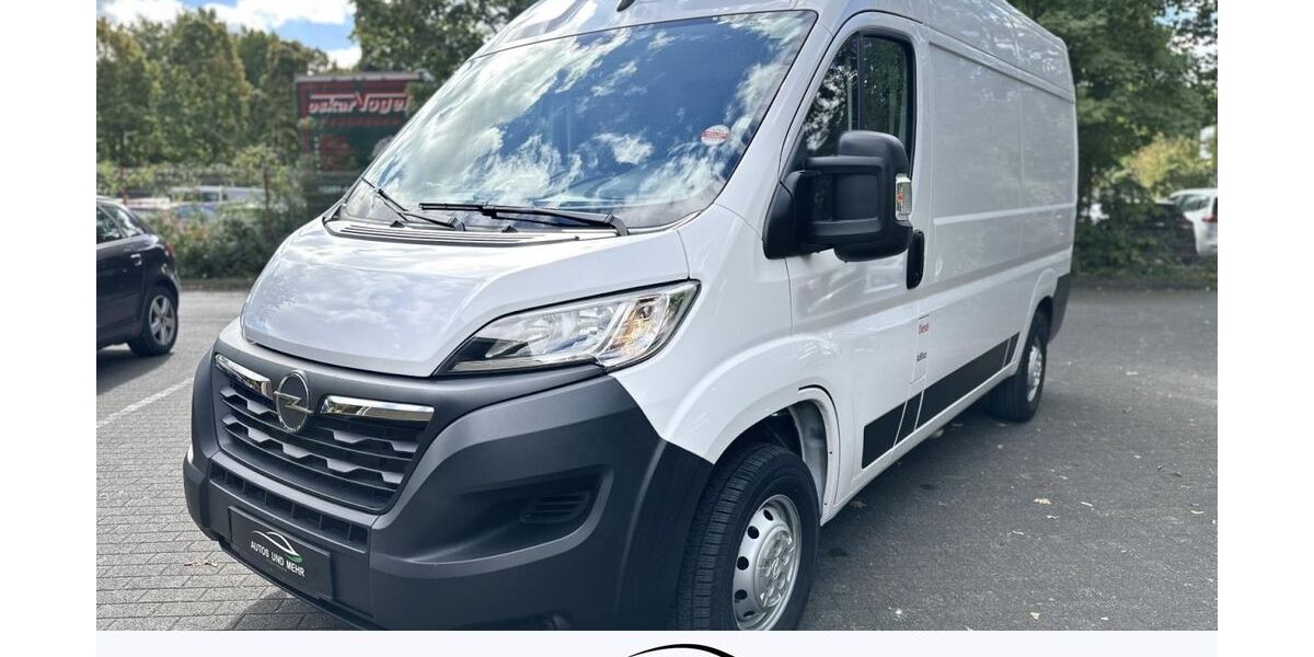 Opel Movano 35.000 km 18.299 € Paderborn 33100