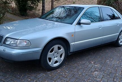 Audi A8 188.300 km 5.200 &euro; Eckenhagen 51580