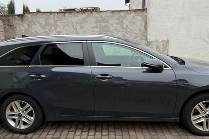Kia ceed / Ceed 143.000 km 12.999 &euro; Börrstadt 67725
