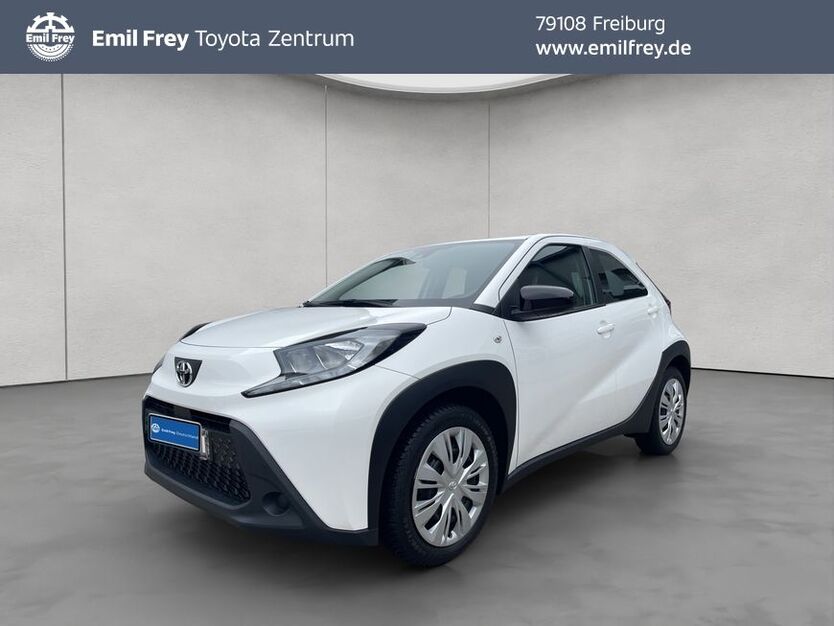 Toyota Aygo (X) 9.506 km 14.990 € Freiburg 79108