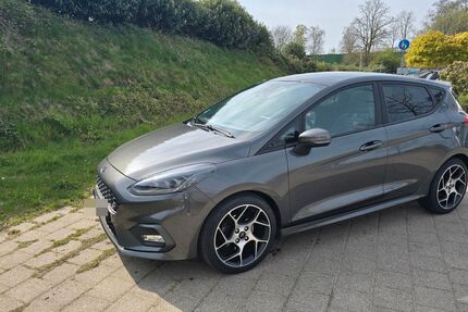 Ford Fiesta 74.448 km 16.300 &euro; Bremen 28357