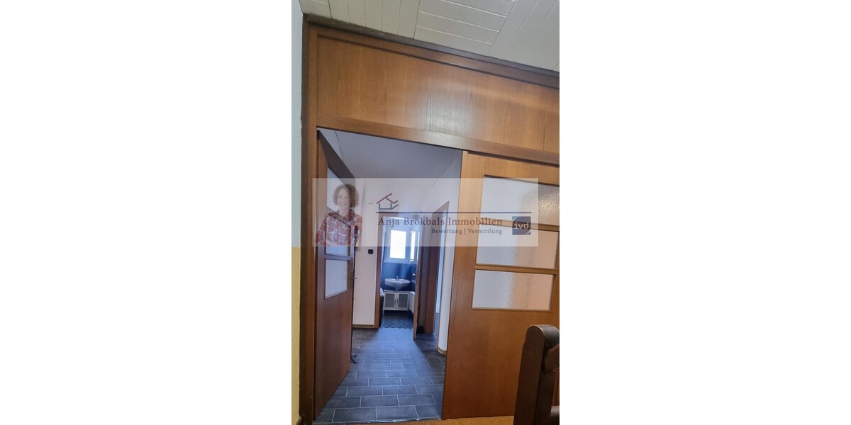 Zentral - ruhig - großes Grundstück_provisionsfrei für Käufer 7 zimmer