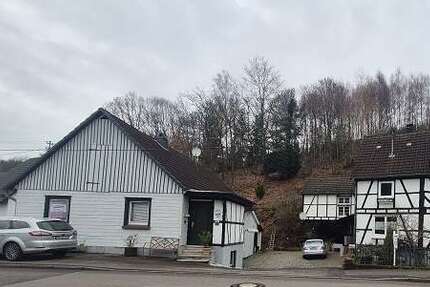 Haus Reichshof - 9 Zimmer, 170 m&sup2;, 333.000&euro; | Angebot:26470629