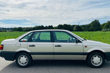 VW Passat 88.000 km 5.500 € Katzwang 90455