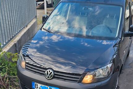 VW Caddy 178.000 km 7.250 &euro; Berlin 12277