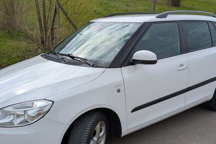Skoda Fabia 121.320 km 4.699 &euro; Lösnich 54492