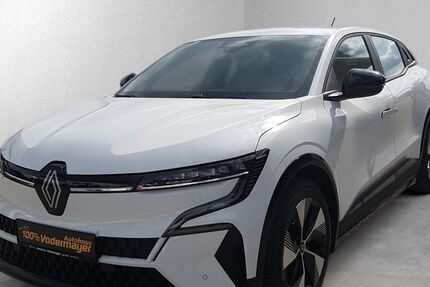 Renault Megane 15.315 km 32.990 € Rosenheim 83022