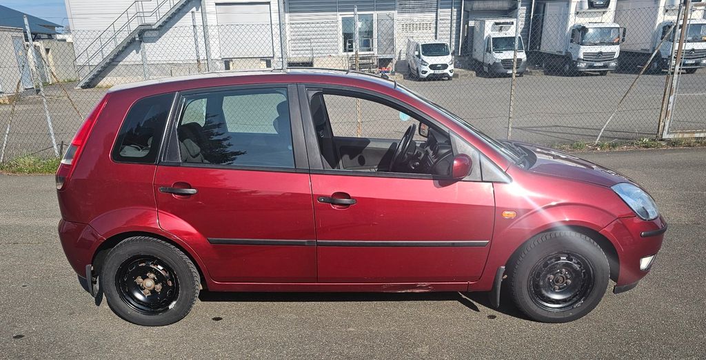 Ford Fiesta 140.000 km 2.200 &euro; Mengen 88512