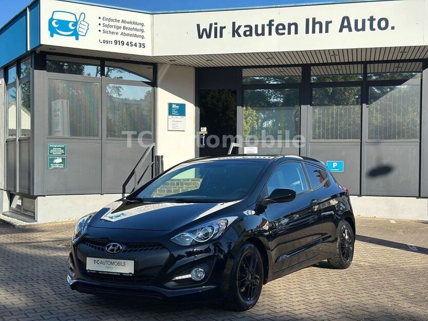 i30