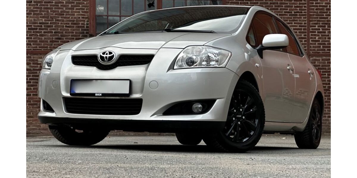 Toyota Auris 174.900 km 2.992 &euro; Siegen 57072