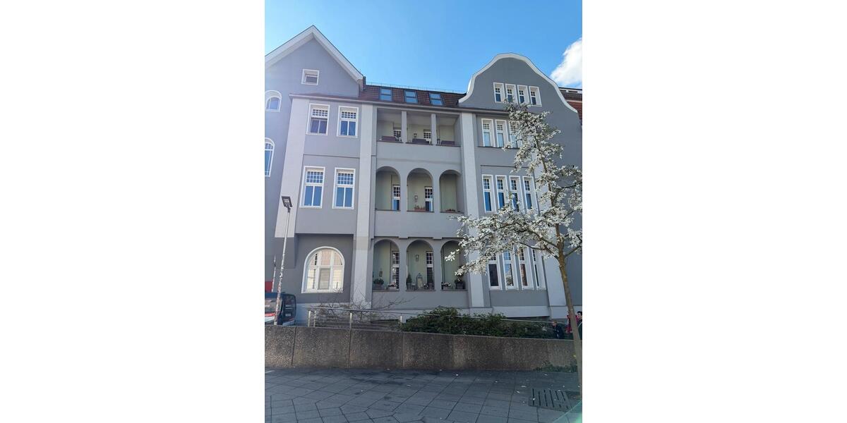 Dachgeschoßwohnung Cottbus - 3 Zimmer, 70 m&sup2;, 700&euro; | Angebot:26195690