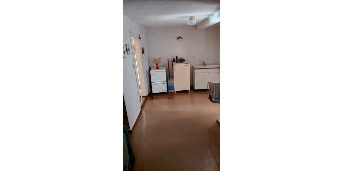 Schleusingen-OT, EFH + Scheune - Einfamilienhaus Schleusingen Erlau | Angebot:25344064