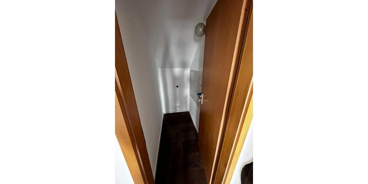 Dachgeschoßwohnung Meißen - 2 Zimmer, 42 m&sup2;, 280&euro; | Angebot:26676946