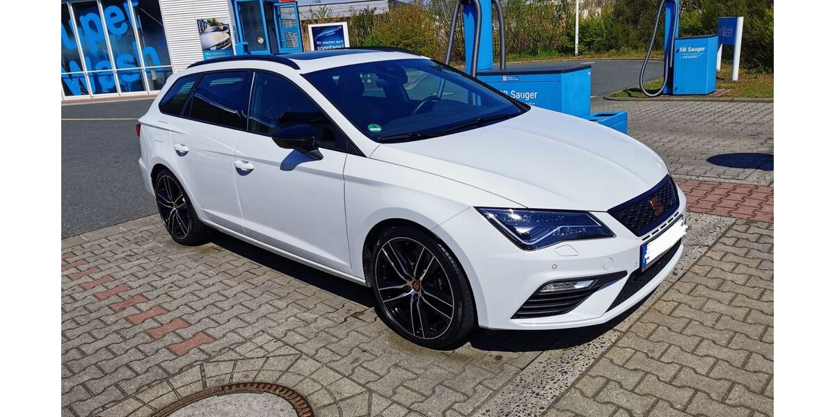 Seat Leon 112.500 km 19.800 &euro; Adelsdorf 91325