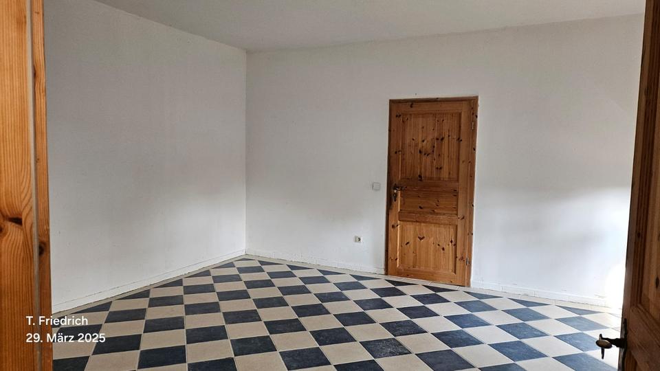 Doppelhaushälfte Lebus - 6 Zimmer, 210 m&sup2;, 159.000&euro; | Angebot:27086797