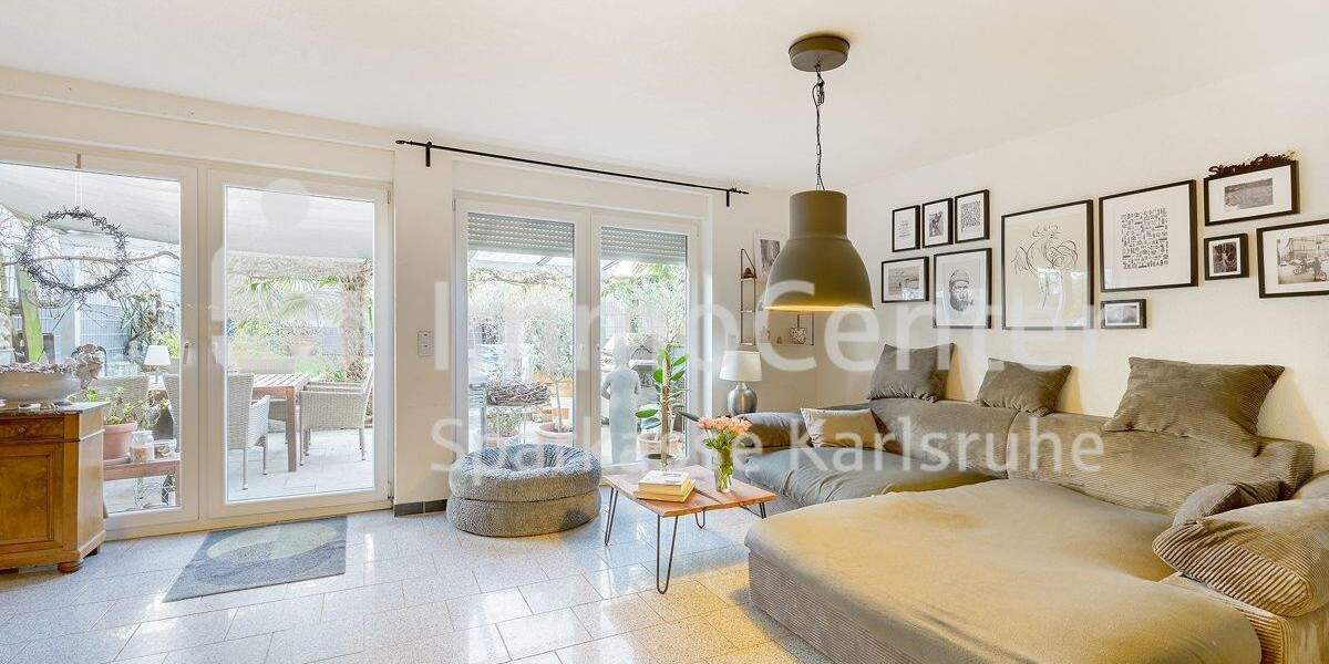 Reihenmittelhaus Bruchsal / Helmsheim Helmsheim - 6 Zimmer, 169 m&sup2;, 449.000&euro; | Angebot:25896127