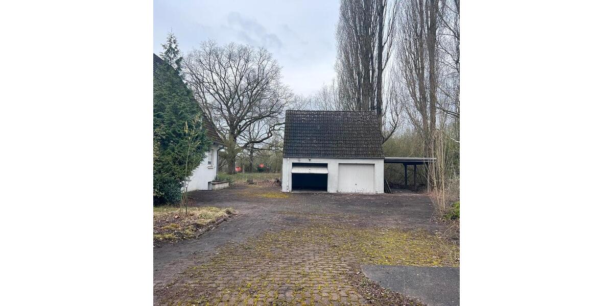 Einfamilienhaus Bünde - 5 Zimmer, 140 m&sup2;, 185.000&euro; | Angebot:26329283