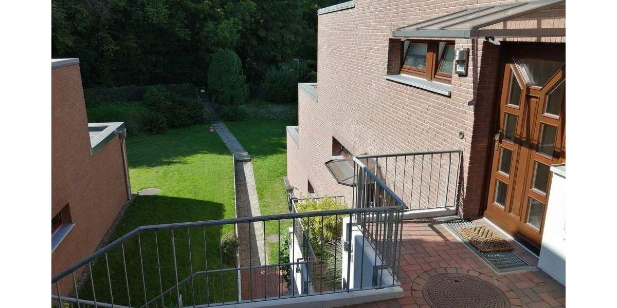 Terrassenwohnung Wentorf bei Hamburg - 4 Zimmer, 125 m&sup2;, 498.000&euro; | Angebot:25886611