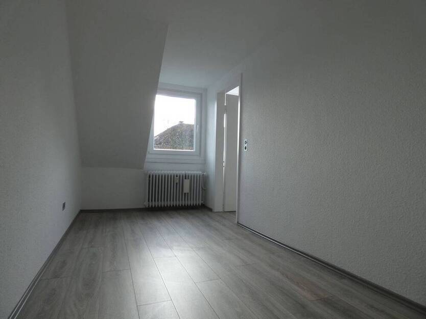 Schicke Dachgeschoßwohnung im Kaiserviertel Dortmunds