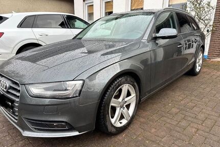 Audi A4 240.000 km 8.890 &euro; Petershagen 32469