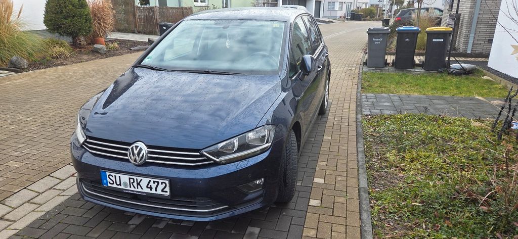 VW Golf Sportsvan 82.000 km 10.950 &euro; Bonn 53225