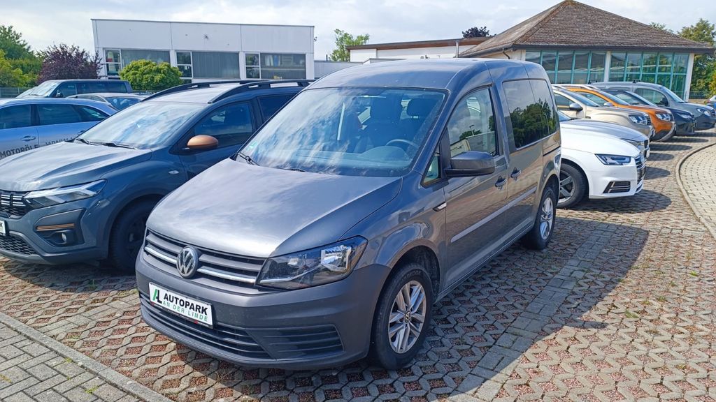 VW Caddy 107.700 km 14.990 &euro; Saalburg-Ebersdorf 07929