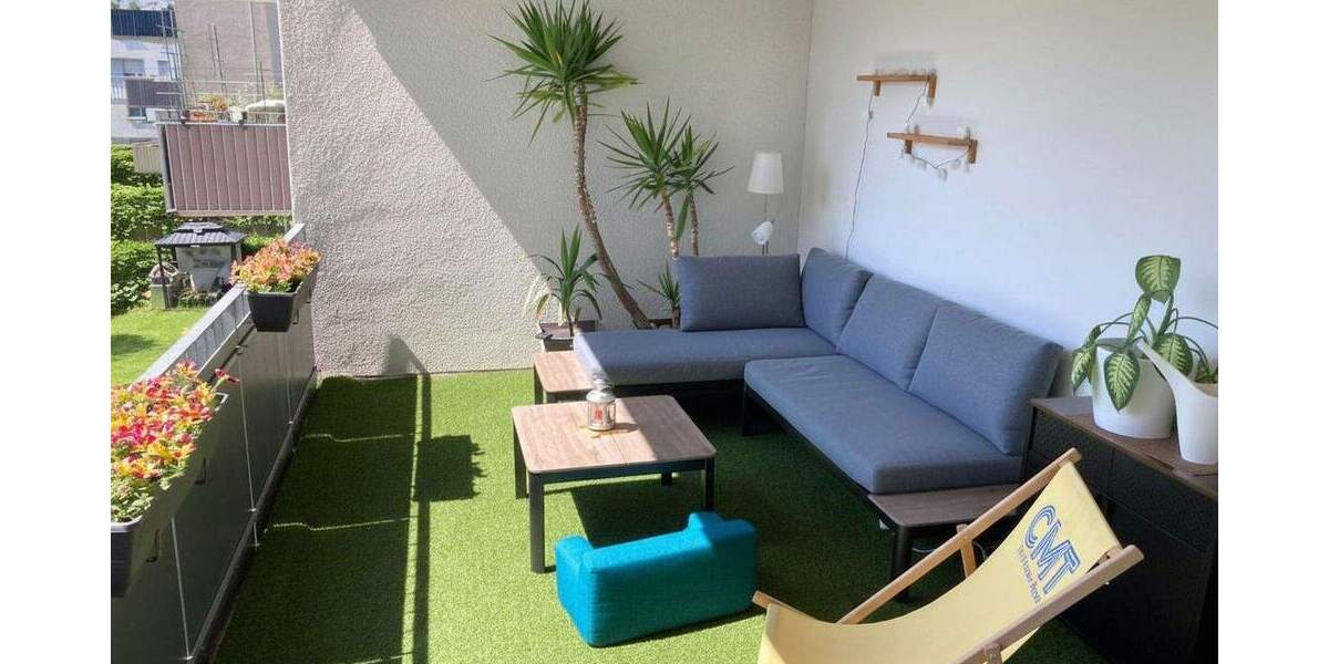 Sonnige 4-Zimmer-Wohnung mit 2 Süd-West-Balkonen in Top-Lage von Echterdingen - provisionsfrei 4 zimmer