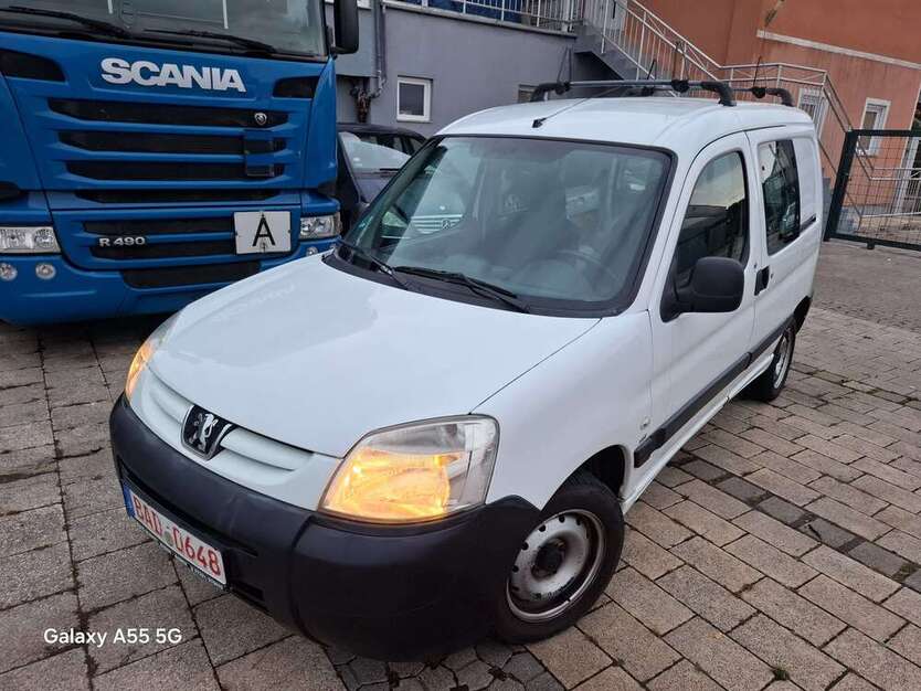 Peugeot Partner 83.225 km 2.750 € Baden Baden 76530
