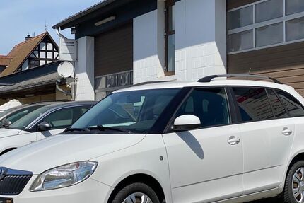 Skoda Fabia 83.502 km 8.099 &euro; Lohra 35102