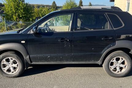 Hyundai TUCSON 96.042 km 5.200 &euro; Haiger 35708