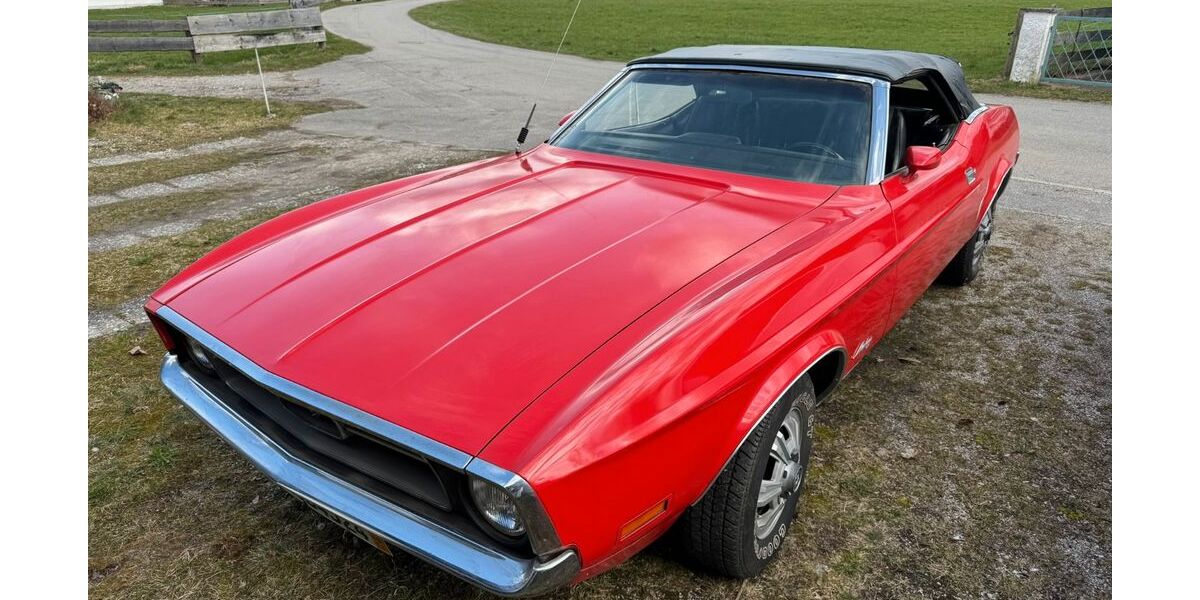 Ford Mustang 124.000 km 17.900 &euro; Polling 82398