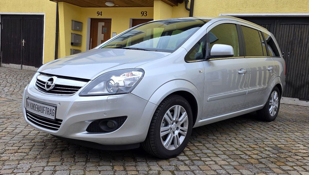 Opel Zafira 23.500 km 12.800 &euro; Dippoldiswalde 01744