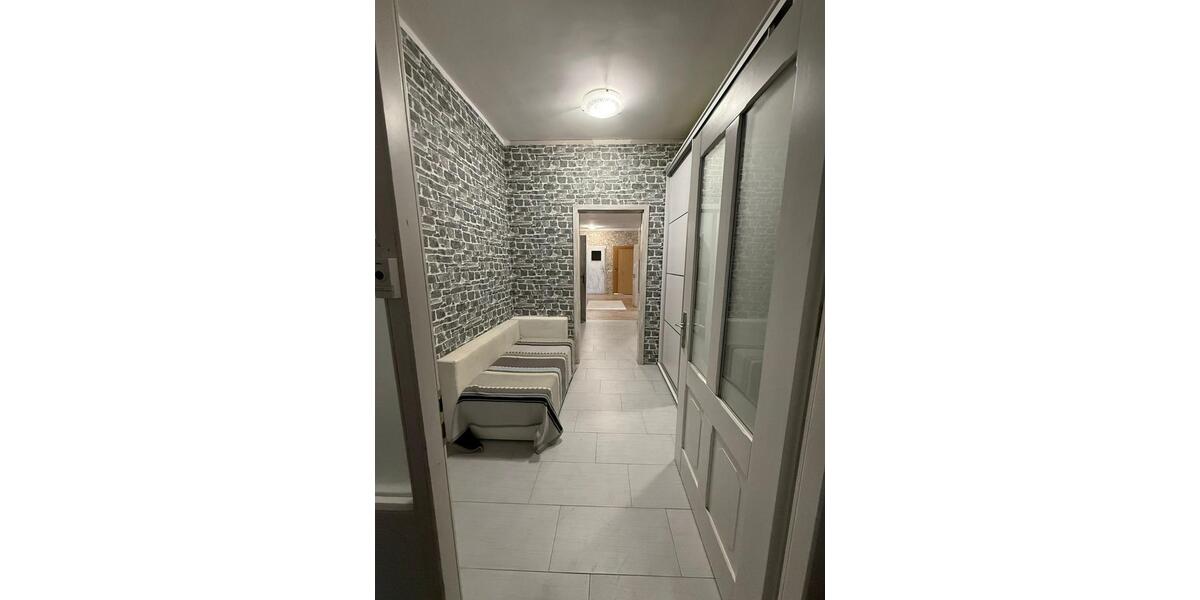 Etagenwohnung Löcknitz - 4 Zimmer, 110 m&sup2;, 550&euro; | Angebot:26130178